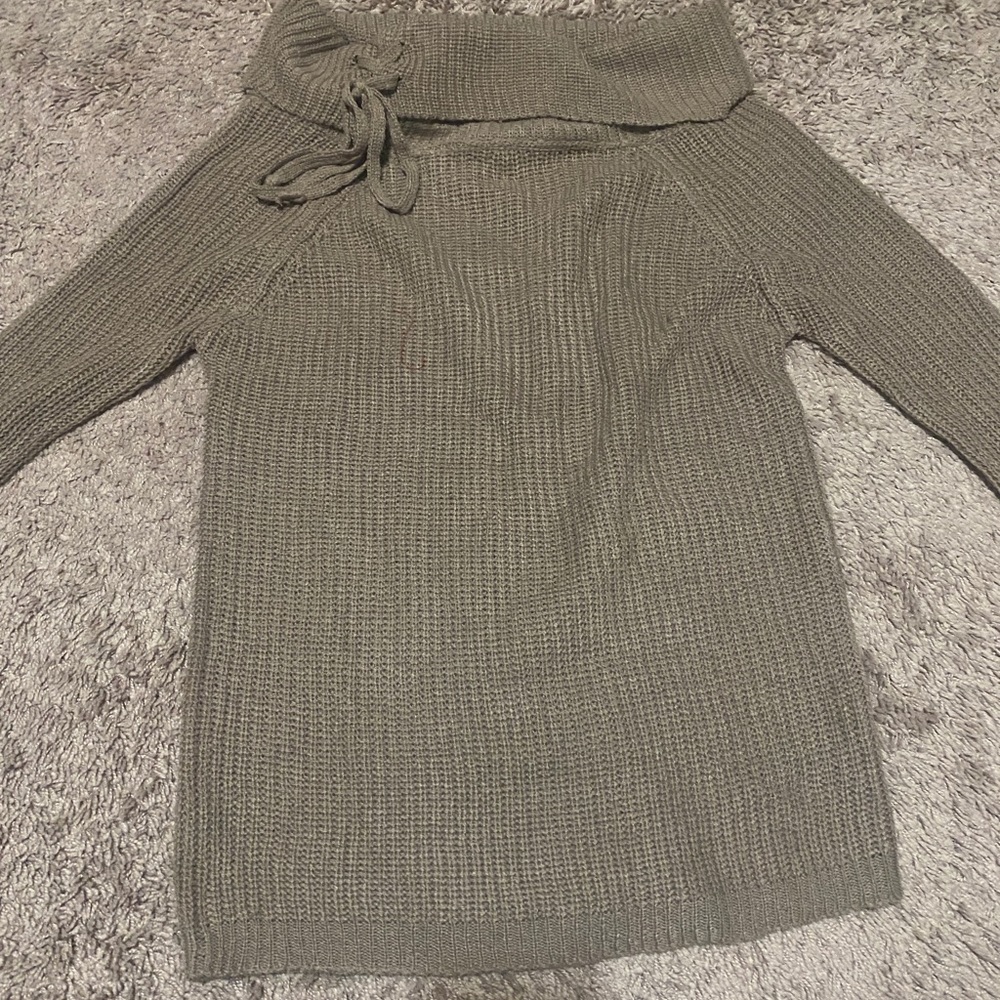 Fashion Nova tan/beige sweater